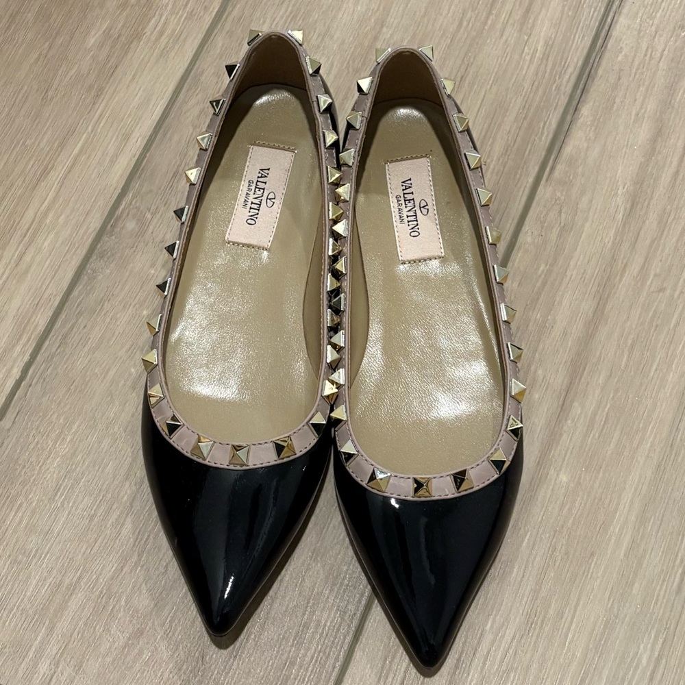 Valentino Garavani Rockstud Ballet Flat